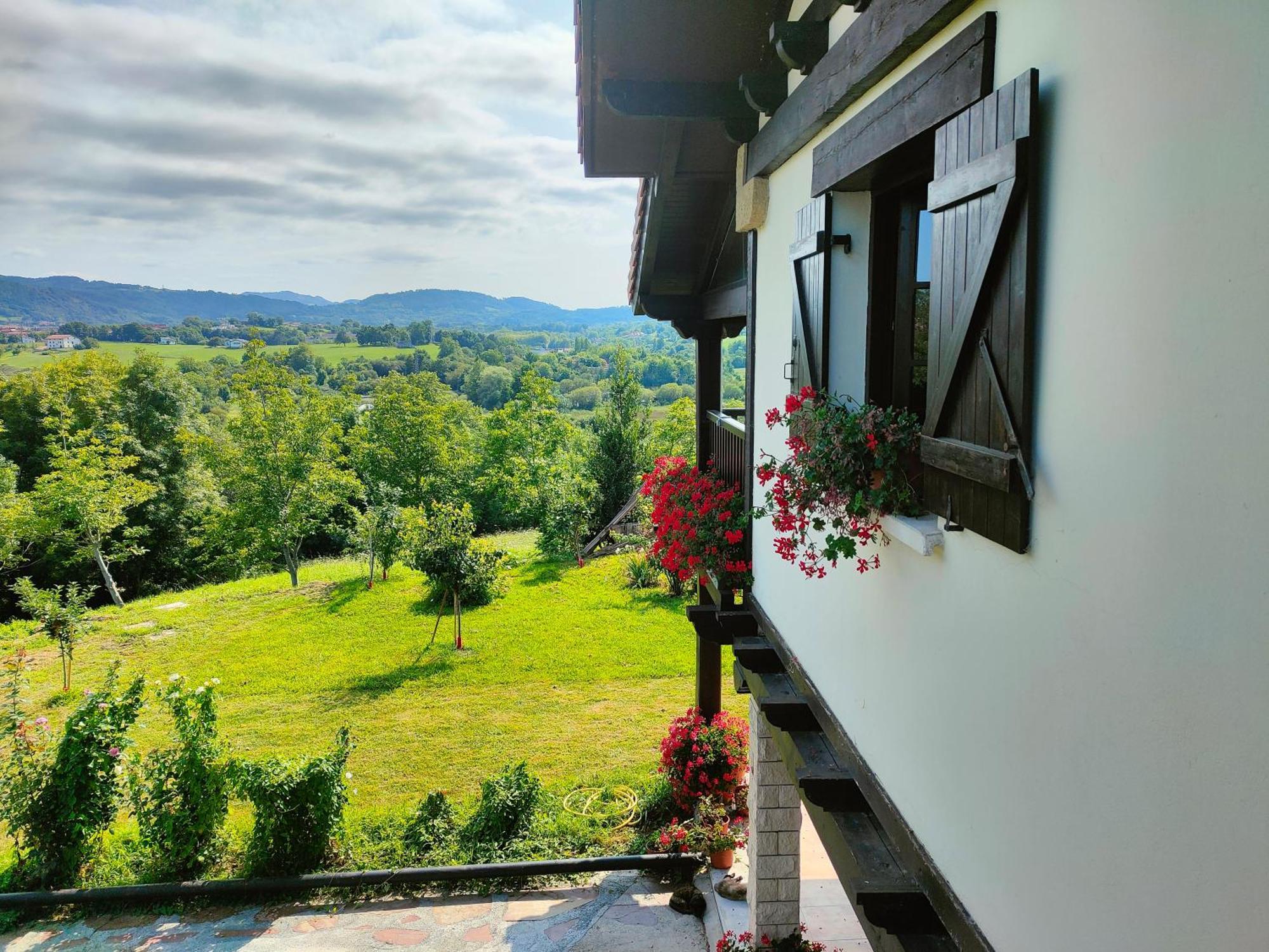 Casa Rural Maidanea Hondarribia Exterior photo