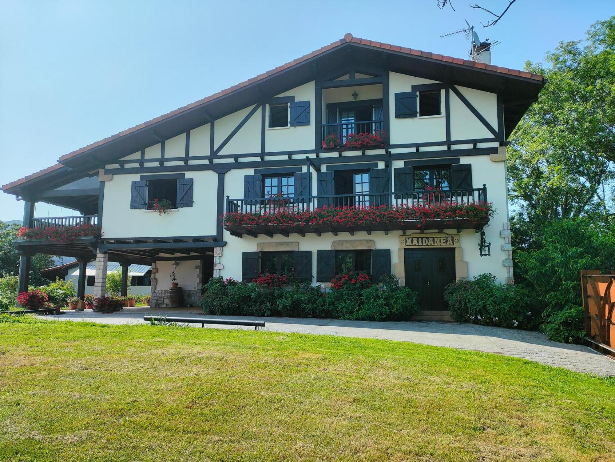 Casa Rural Maidanea Hondarribia Exterior photo